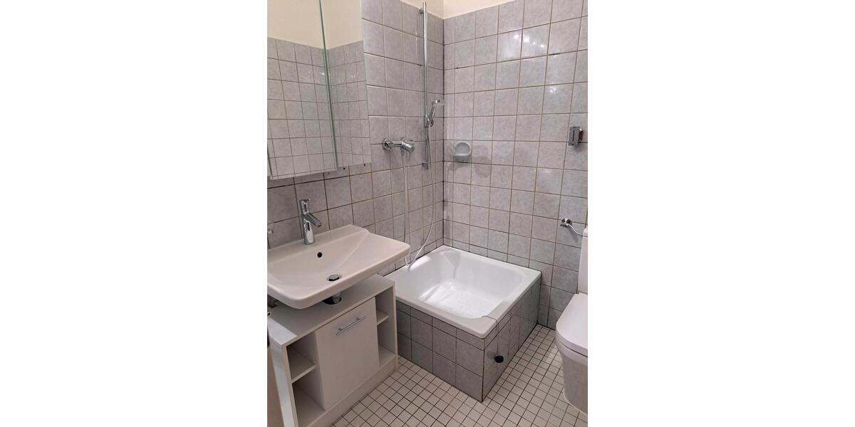 Etagenwohnung Sankt Ingbert - 1 Zimmer, 27 m&sup2;, 70.000&euro; | Angebot:26087103