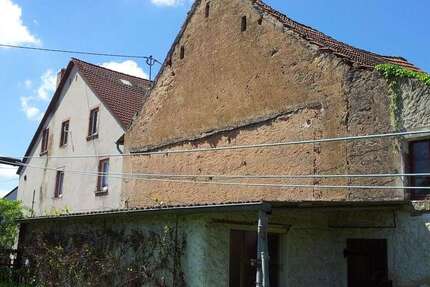 Haus Blieskastel - 9 Zimmer, 220 m&sup2;, 159.000&euro; | Angebot:24735444