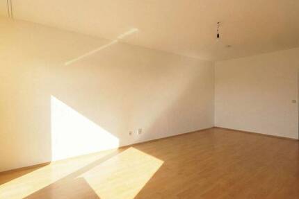 Wohnung Saarbrücken Eschberg - 3 Zimmer, 84 m&sup2;, 159.000&euro; | Angebot:25996978