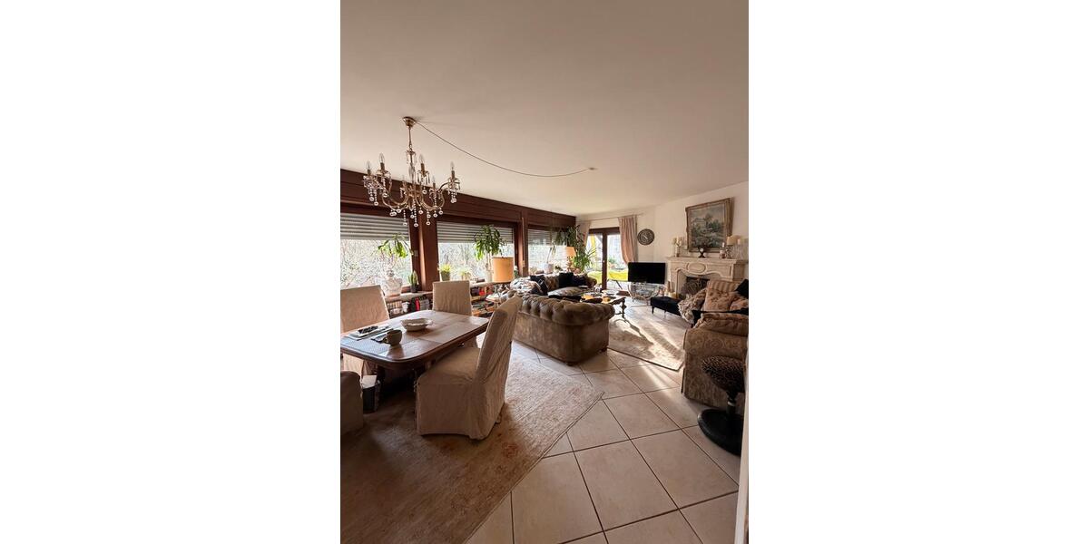 Einfamilienhaus Zweibrücken - 6 Zimmer, 263 m&sup2;, 420.000&euro; | Angebot:25998831