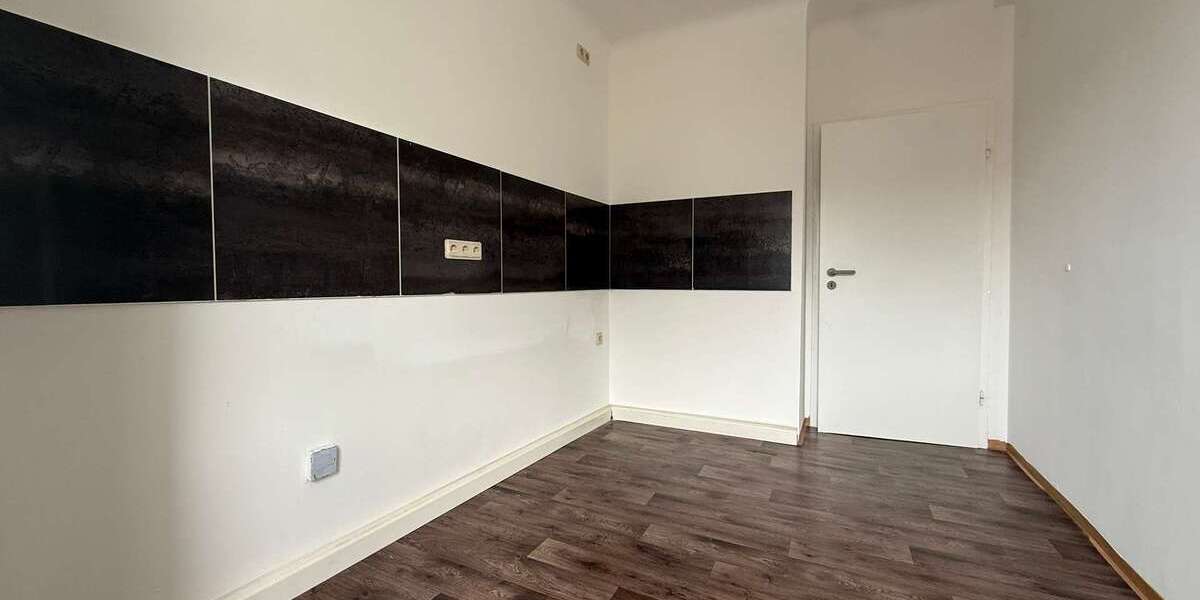 Helle 3-Zimmer-Wohnung mit ca. 70 m² mit Garage in Neunkirchen – sofort verfügbar - 3- Neunkirchen | Angebot:27199795