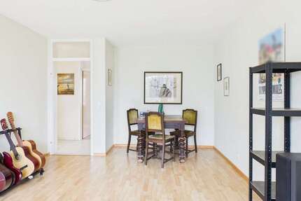 Wohnung Saarbrücken Eschberg - 3.5 Zimmer, 80 m&sup2;, 168.000&euro; | Angebot:23795703