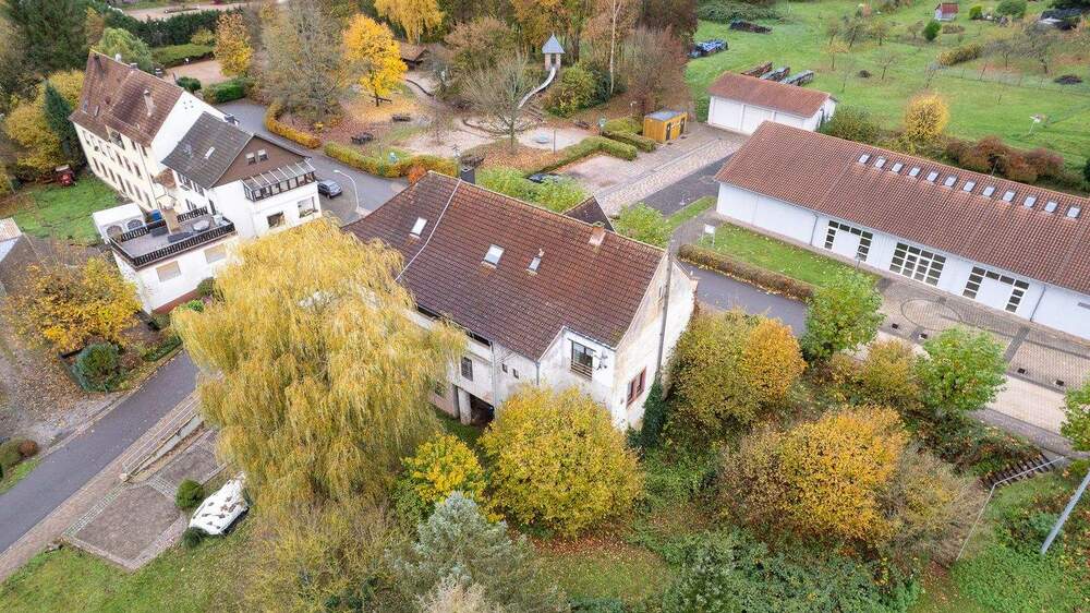 Einfamilienhaus Hornbach - 1 Zimmer, 290 m&sup2;, 160.000&euro; | Angebot:25691436