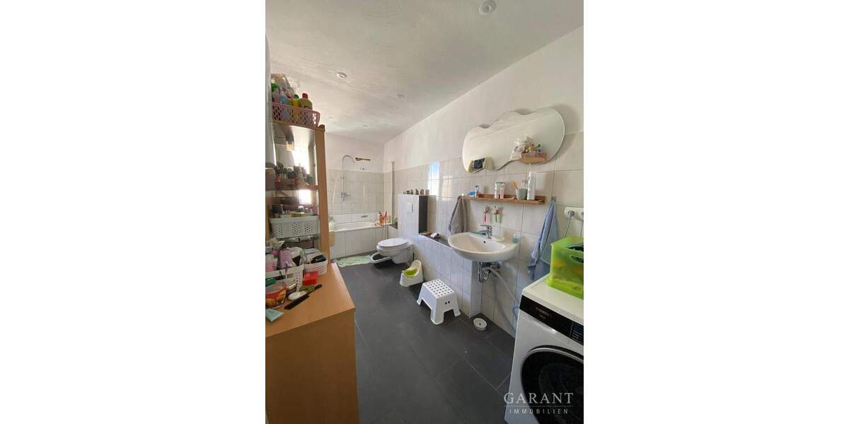 Mehrfamilienhaus, Wohnhaus Neunkirchen Innenstadt - 8 Zimmer, 215 m&sup2;, 340.000&euro; | Angebot:25682630