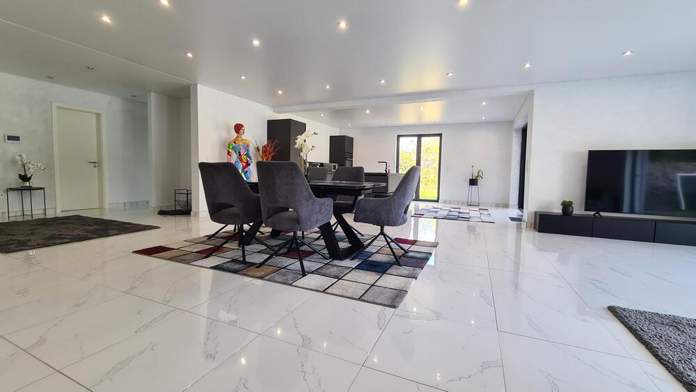 Exklusives energieeffizientes Villenanwesen im Bauhausstil - sonstige Haustypen Neunkirchen | Angebot:22550971