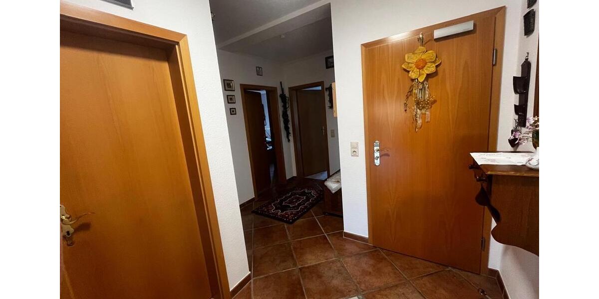 Etagenwohnung Heusweiler - 3 Zimmer, 96 m&sup2;, 240.000&euro; | Angebot:26067536