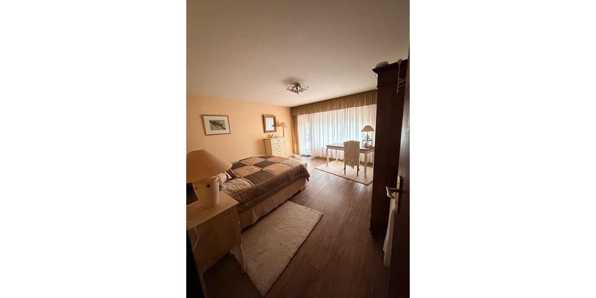 Einfamilienhaus Zweibrücken - 6 Zimmer, 263 m&sup2;, 420.000&euro; | Angebot:25998831