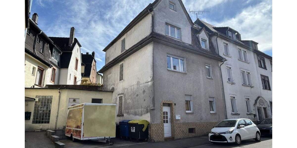 Mehrfamilienhaus, Wohnhaus Pirmasens Innenstadt - 5 Zimmer, 168 m&sup2;, 95.000&euro; | Angebot:25775785