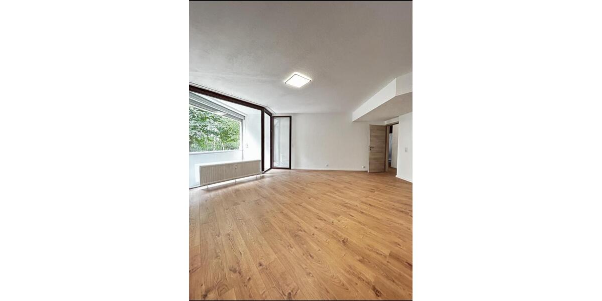 Erdgeschoßwohnung Homburg - 4 Zimmer, 120 m&sup2;, 850&euro; | Angebot:25881914