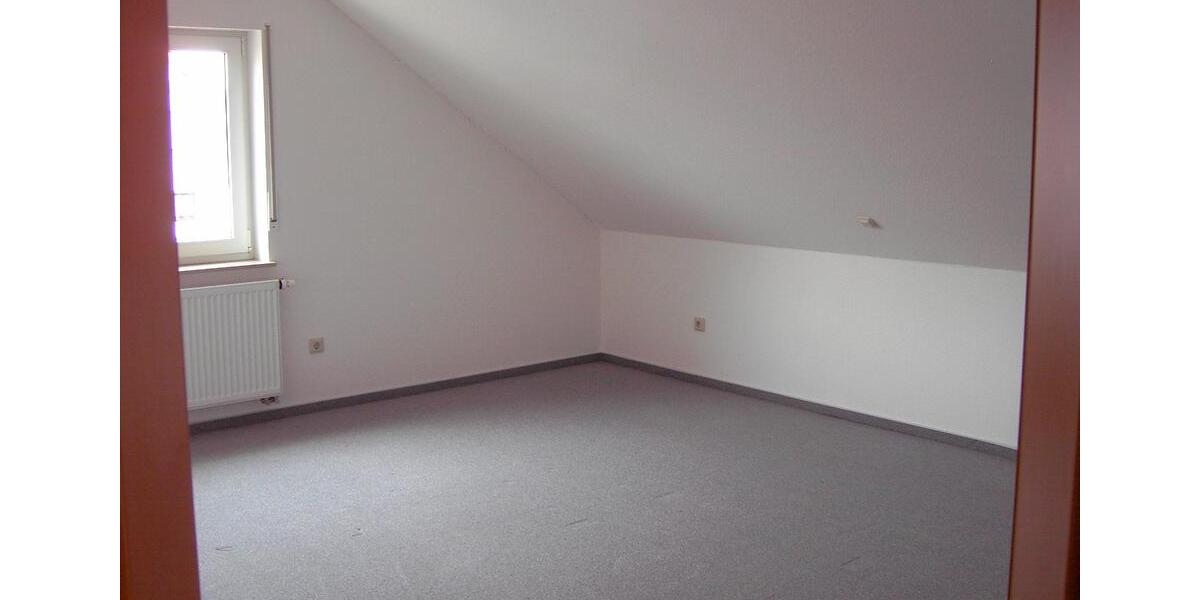 Einfamilienhaus Ramstein-Miesenbach Miesenbach - 8 Zimmer, 236 m&sup2;, 550.000&euro; | Angebot:25622981