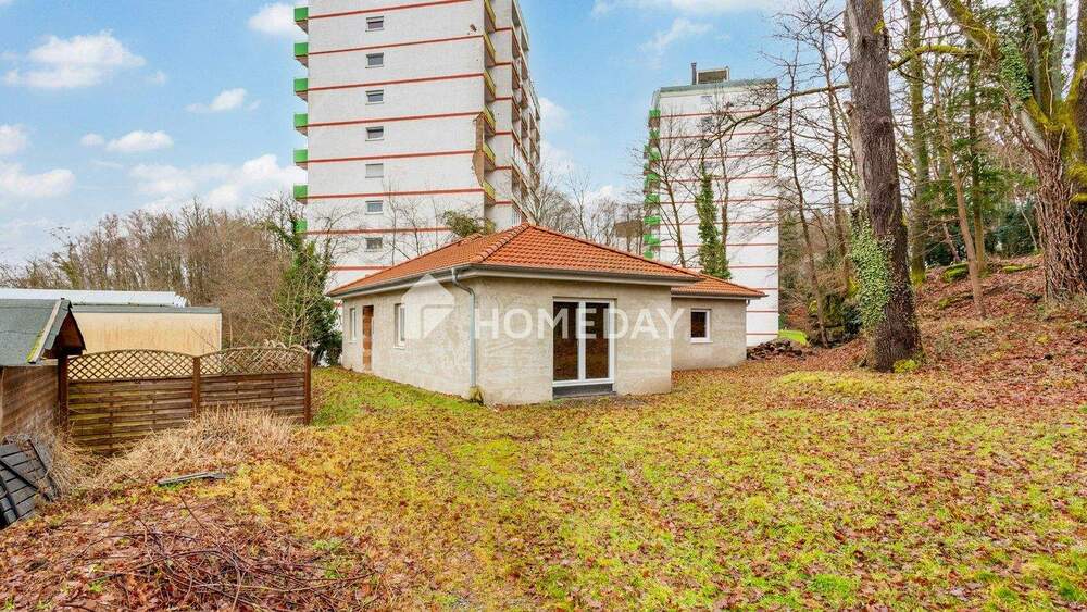 Bungalow Pirmasens Innenstadt - 4 Zimmer, 126 m&sup2;, 175.000&euro; | Angebot:25775247