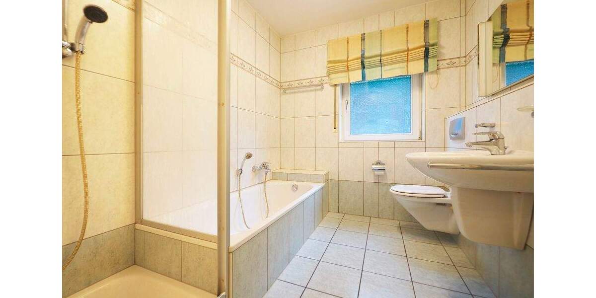 Etagenwohnung Riegelsberg - 4 Zimmer, 102 m&sup2;, 229.000&euro; | Angebot:25819890