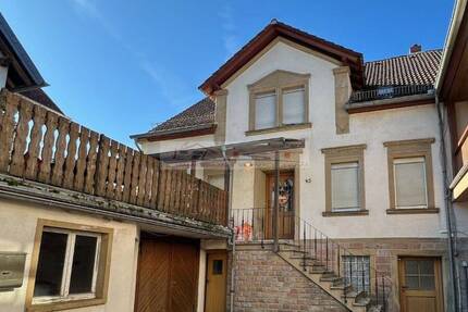 Haus Jettenbach - 8 Zimmer, 170 m&sup2;, 150.000&euro; | Angebot:25666424