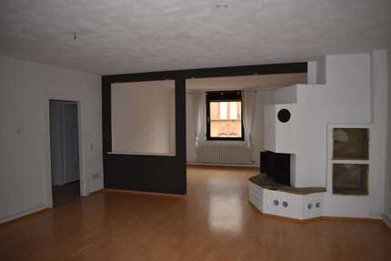 Wohnung Pirmasens - 4 Zimmer, 140 m&sup2;, 780&euro; | Angebot:26827708