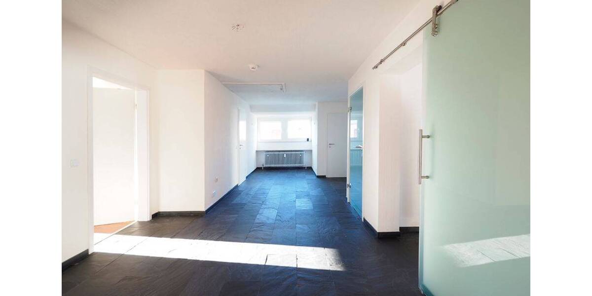 Etagenwohnung Saarbrücken Güdingen - 4 Zimmer, 140 m&sup2;, 1.250&euro; | Angebot:26154857