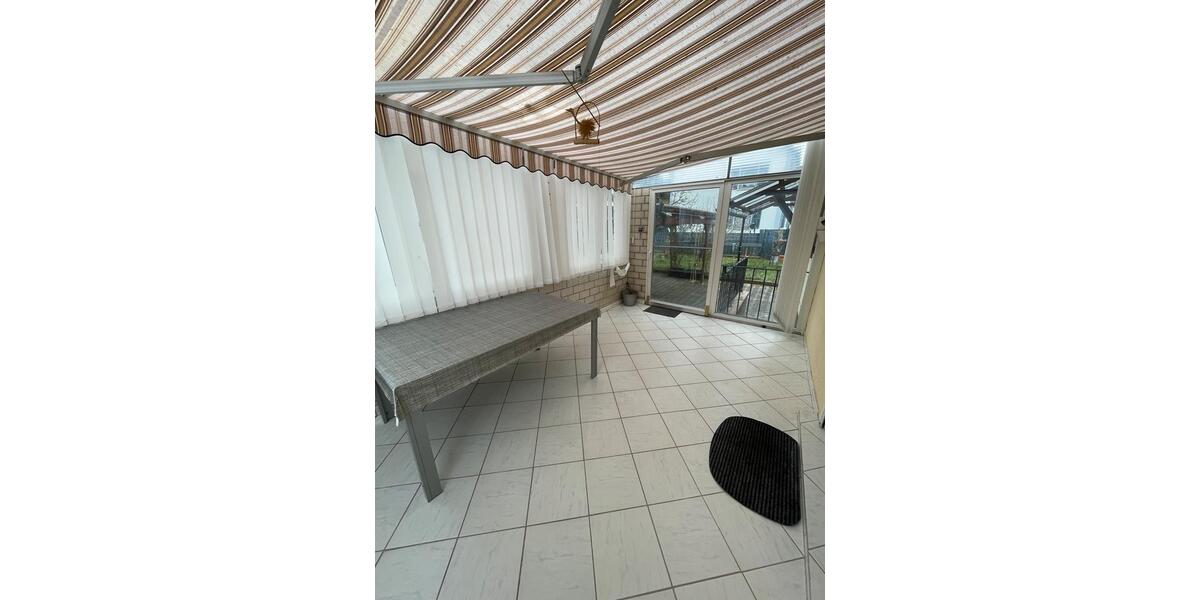 Einfamilienhaus Homburg - 9 Zimmer, 130 m&sup2;, 525.000&euro; | Angebot:26121315