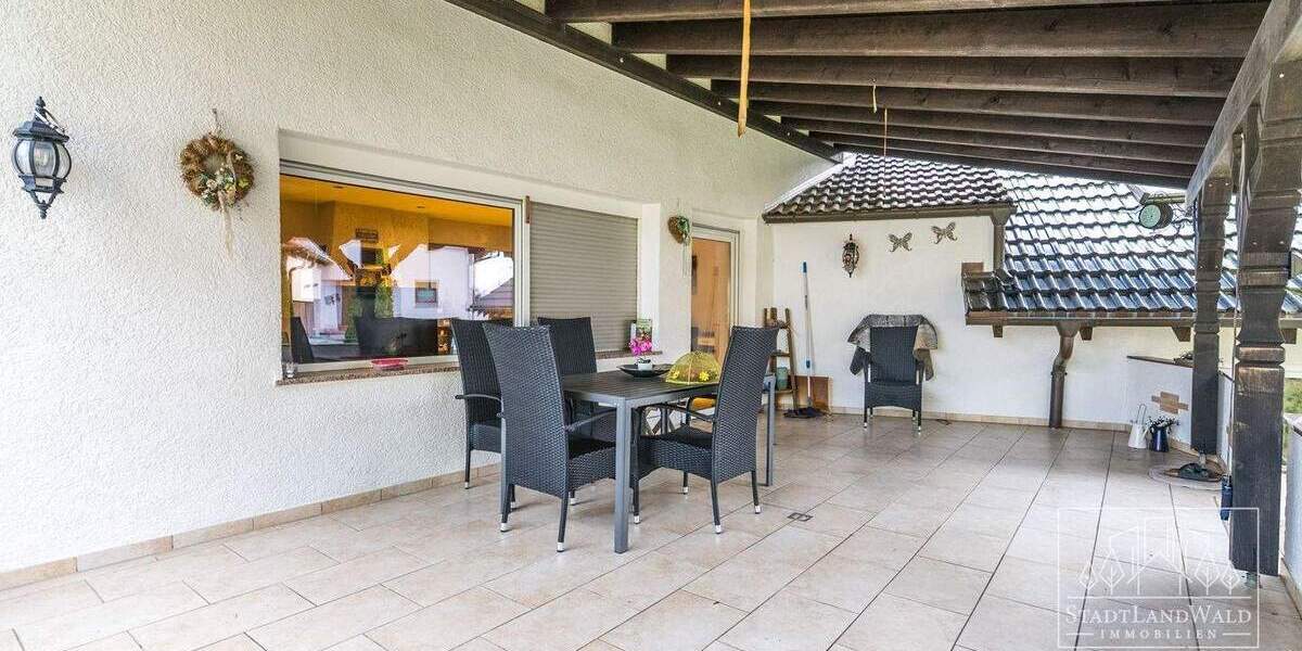 Einfamilienhaus Schweix - 9 Zimmer, 222 m&sup2;, 269.750&euro; | Angebot:25798626