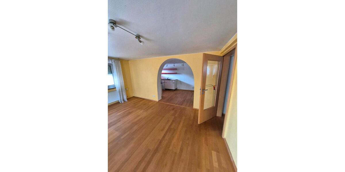 Mehrfamilienhaus, Wohnhaus Heusweiler - 6 Zimmer, 230 m&sup2;, 500.000&euro; | Angebot:27010130