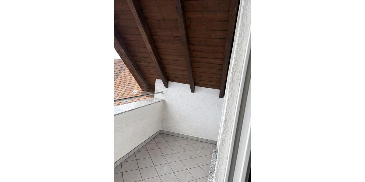 Etagenwohnung Saarbrücken Bischmisheim - 2 Zimmer, 105 m&sup2;, 750&euro; | Angebot:25436216