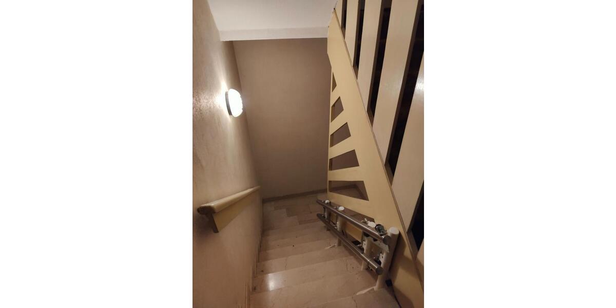 Mehrfamilienhaus, Wohnhaus Zweibrücken - 11 Zimmer, 300 m&sup2;, 340.000&euro; | Angebot:25156426