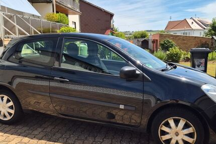Renault Clio 105.000 km 2.900 &euro; Heusweiler 66265