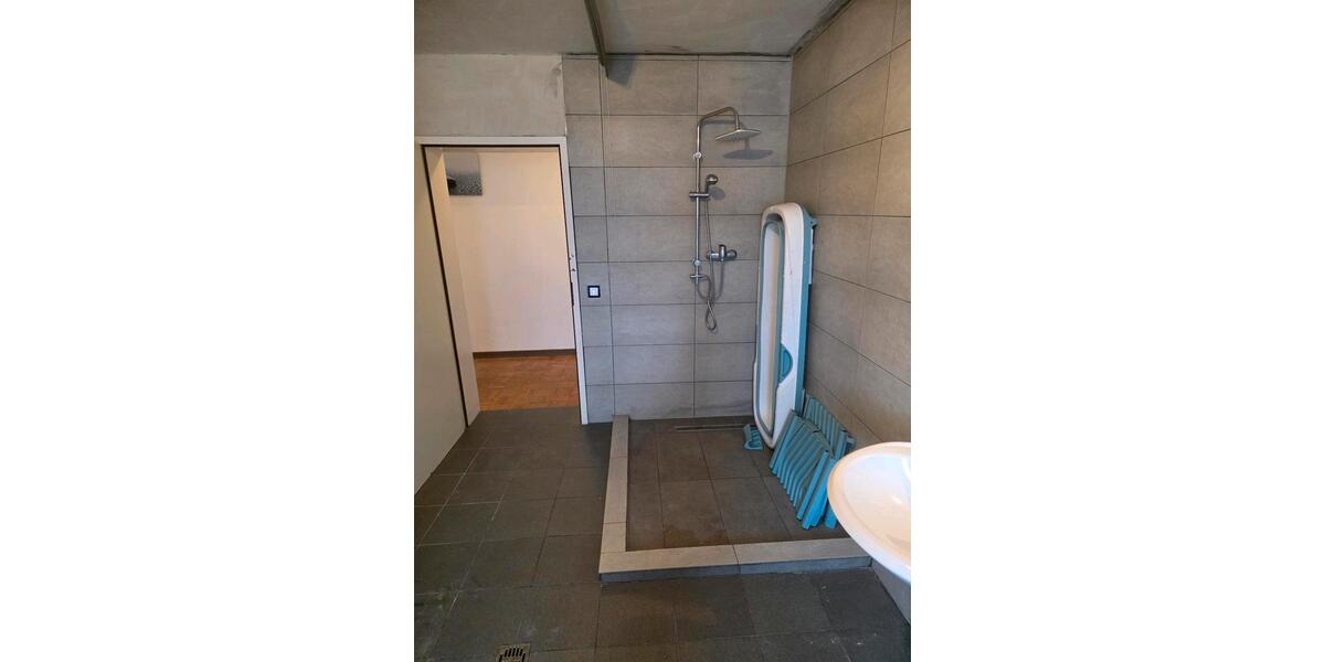 Etagenwohnung Bechhofen - 4 Zimmer, 100 m&sup2;, 750&euro; | Angebot:25948182