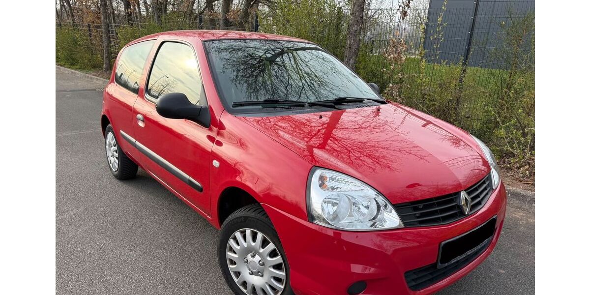 Renault Clio 131.000 km 2.290 &euro; Pirmasens 66954