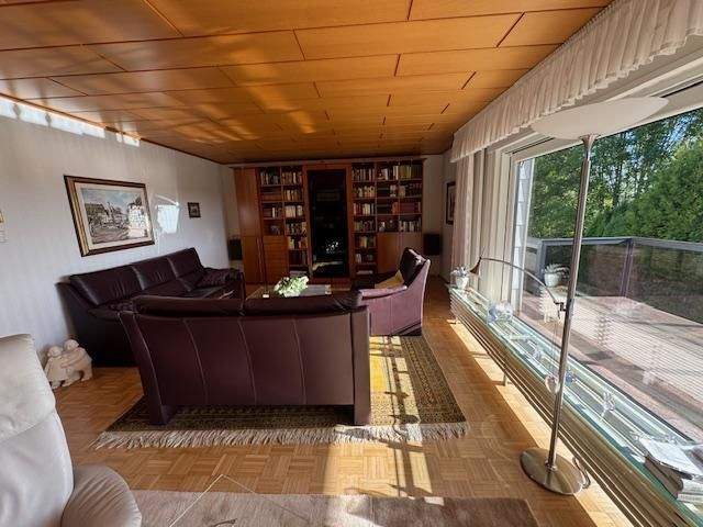 Reihenendhaus Saarbrücken Eschberg - 5 Zimmer, 188 m&sup2;, 445.000&euro; | Angebot:25746404