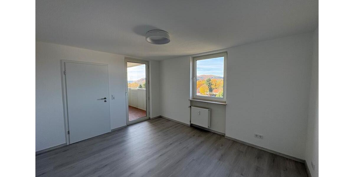 Etagenwohnung Homburg - 3 Zimmer, 72 m&sup2;, 720&euro; | Angebot:24398987
