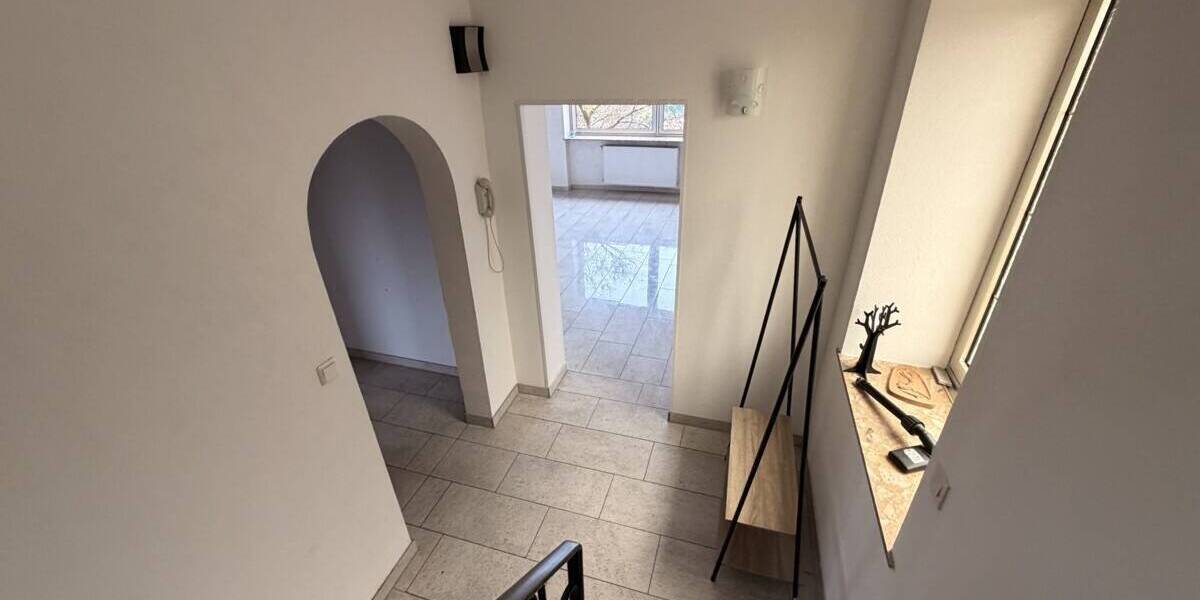 Mehrfamilienhaus, Wohnhaus Schiffweiler - 6 Zimmer, 184 m&sup2;, 265.000&euro; | Angebot:26641339