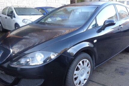 Seat Leon 112.081 km 2.400 &euro; Saarbrücken 66119