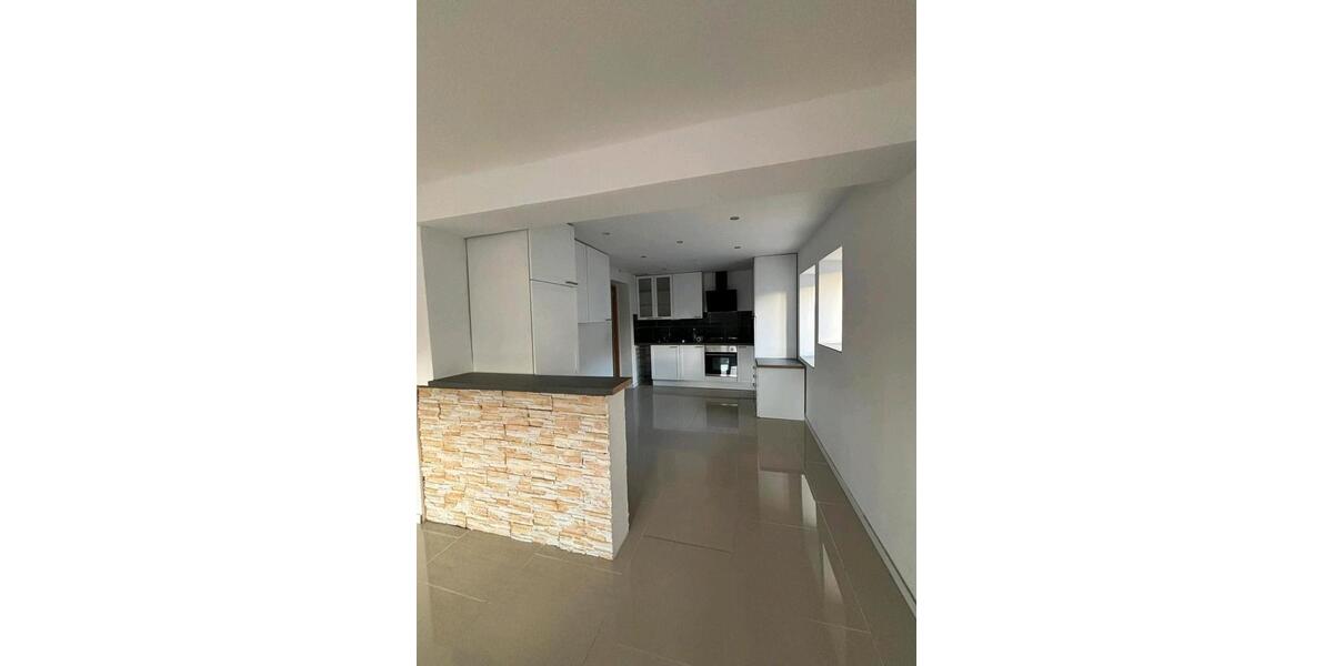 Erdgeschoßwohnung Saarbrücken - 1 Zimmer, 98 m&sup2;, 140.000&euro; | Angebot:25343892