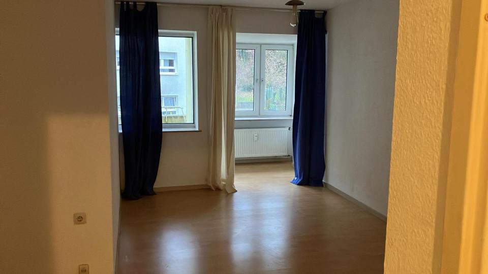 Etagenwohnung Saarbrücken Eschberg - 1 Zimmer, 33 m&sup2;, 79.000&euro; | Angebot:26114397
