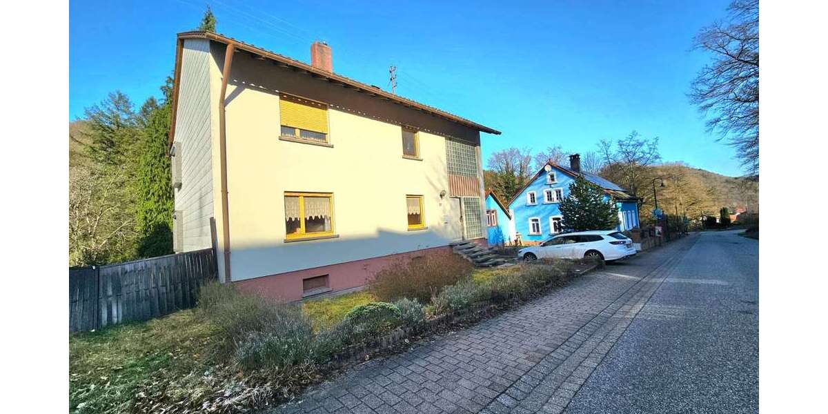 Einfamilienhaus Horbach - 6 Zimmer, 163 m&sup2;, 159.000&euro; | Angebot:25764803