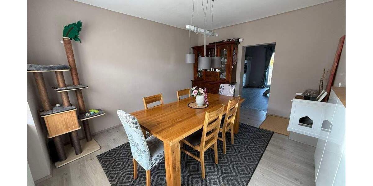 Reihenmittelhaus Eppelborn Humes - 6 Zimmer, 131 m&sup2;, 219.000&euro; | Angebot:25661324