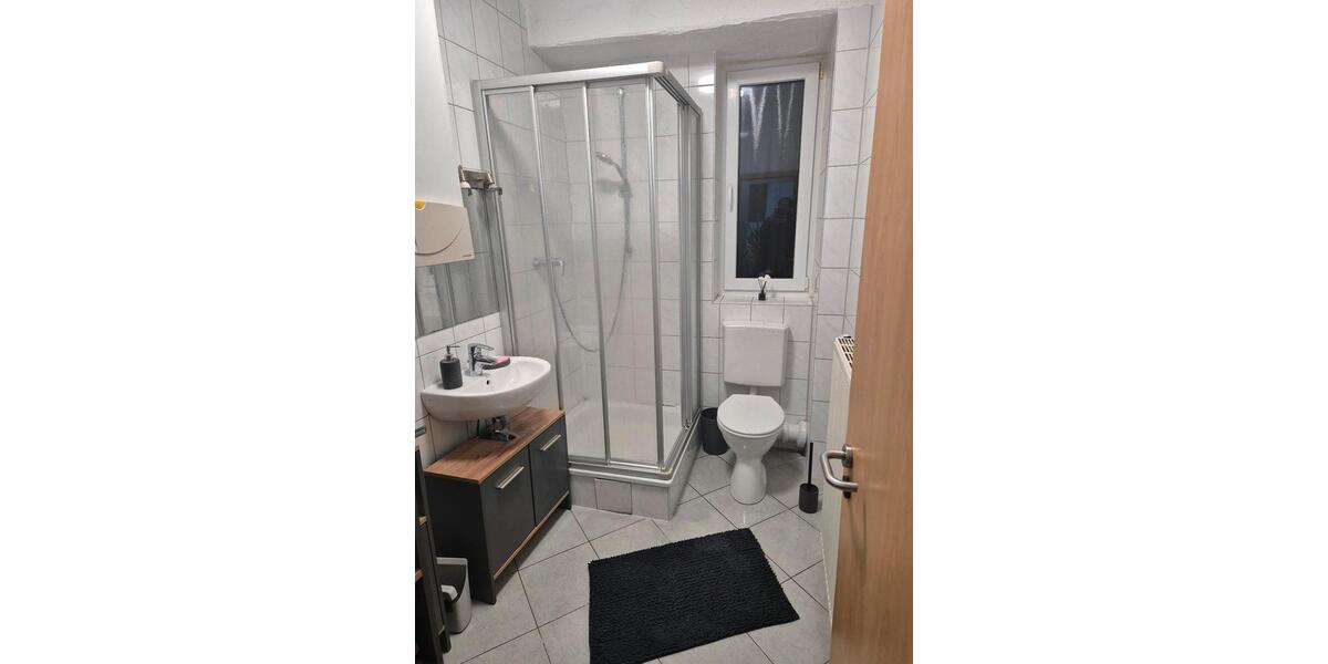 Erdgeschoßwohnung Pirmasens Niedersimten - 2 Zimmer, 72 m&sup2;, 50&euro; | Angebot:24233791