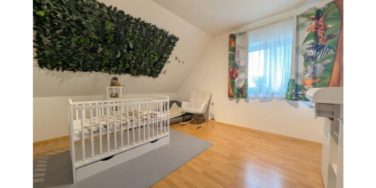 Einfamilienhaus Weselberg - 9 Zimmer, 335 m&sup2;, 498.000&euro; | Angebot:25744092