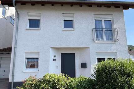 Haus Bruchmühlbach-Miesau Miesau - 5 Zimmer, 190 m&sup2;, 190&euro; | Angebot:25929537