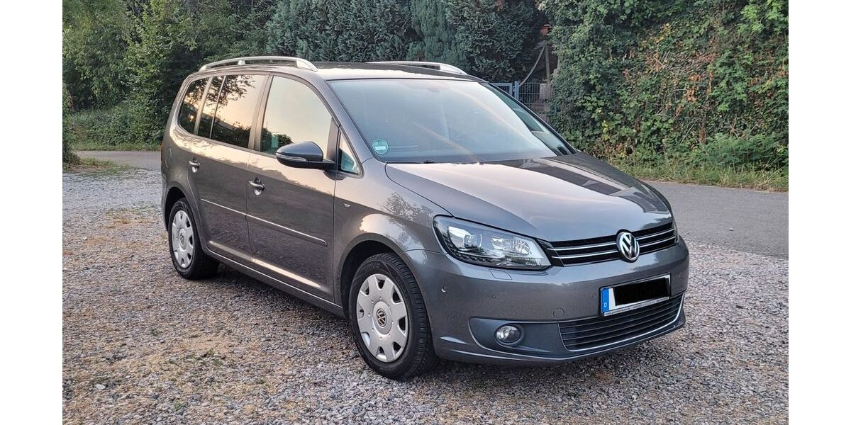 VW Touran 163.500 km 10.000 &euro; Pirmasens 66954