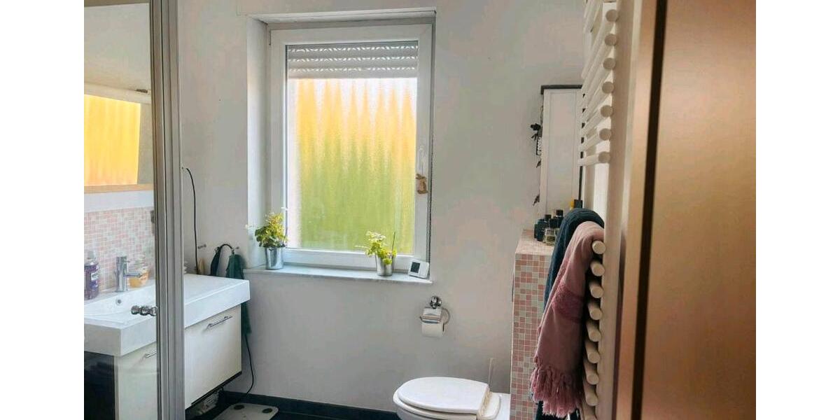 Mehrfamilienhaus, Wohnhaus Saarbrücken Malstatt - 10 Zimmer, 230 m&sup2;, 380.000&euro; | Angebot:25539357