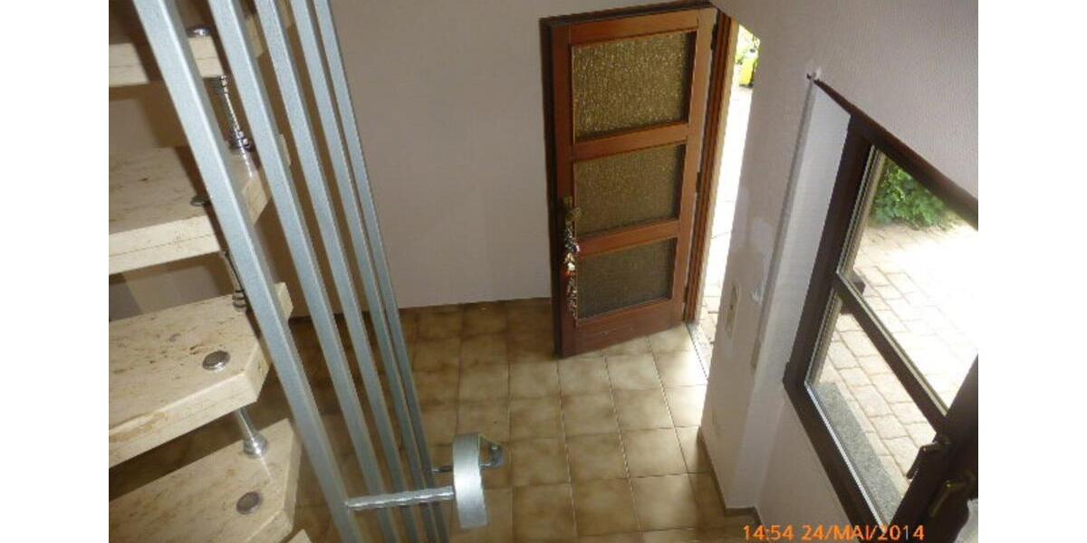 Etagenwohnung Weilerbach - 7 Zimmer, 144 m&sup2;, 880&euro; | Angebot:25943994