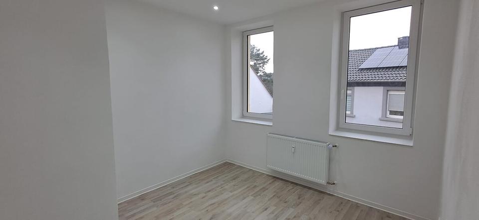 Etagenwohnung Kirkel - 2 Zimmer, 60 m&sup2;, 680&euro; | Angebot:25052890