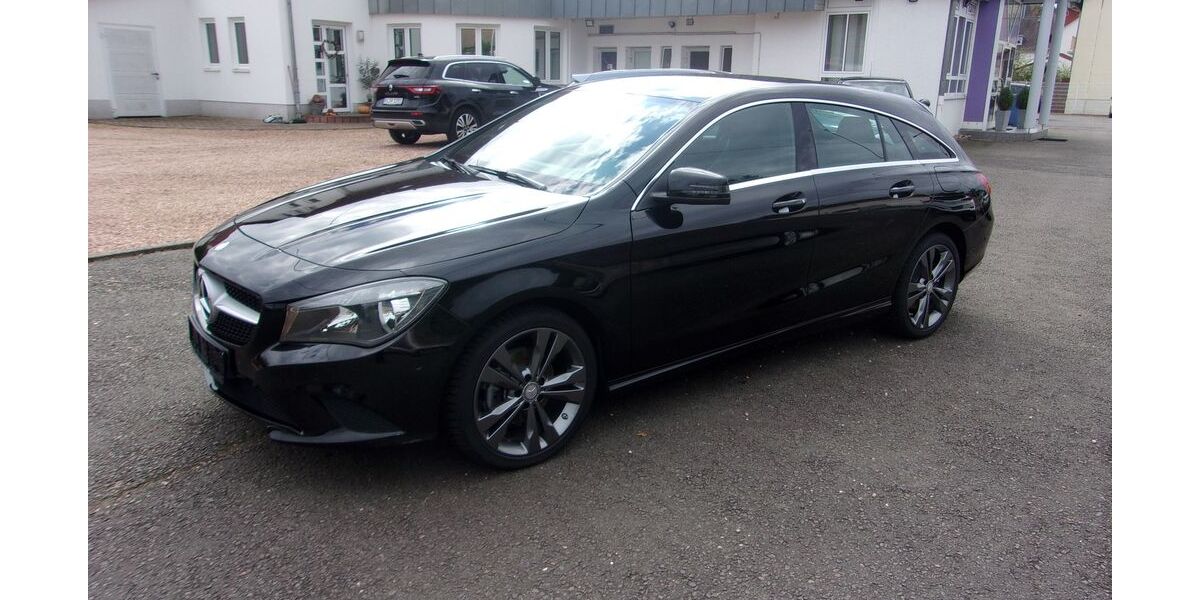 Mercedes-Benz CLA 180 Shooting Brake 78.700 km 15.900 &euro; Bruchmühlbach 66892
