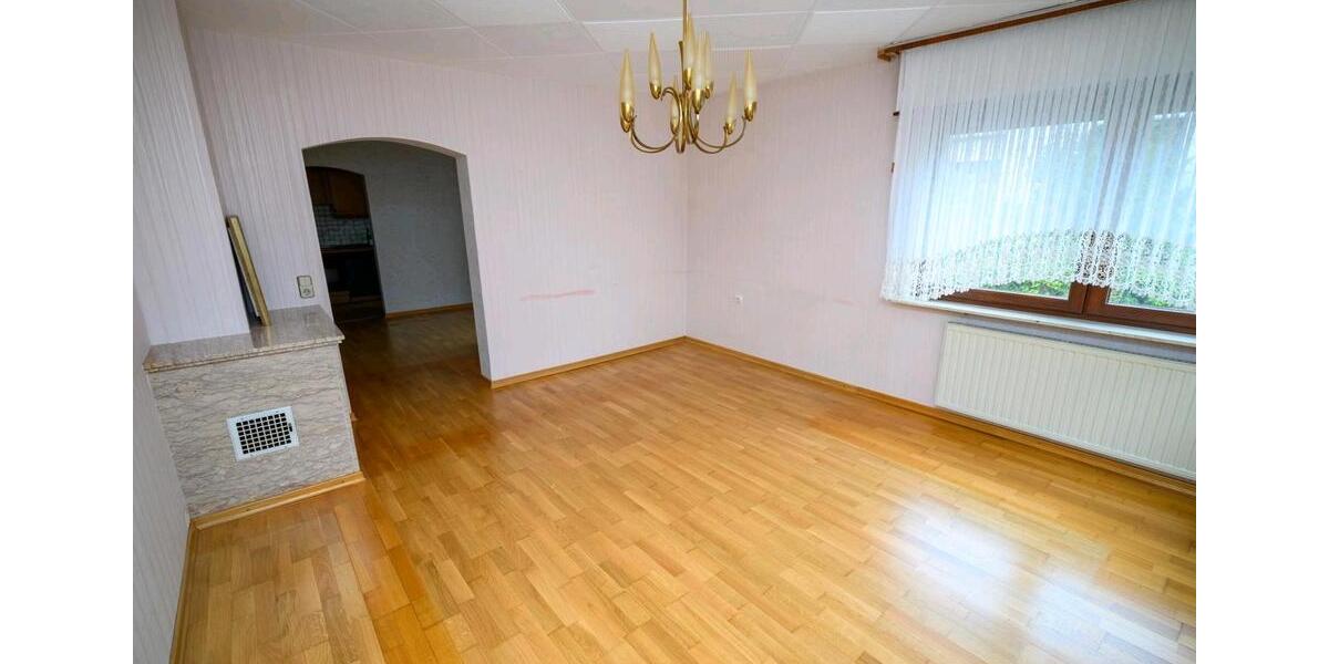 Einfamilienhaus Illingen - 7 Zimmer, 173 m&sup2;, 248.000&euro; | Angebot:22434207