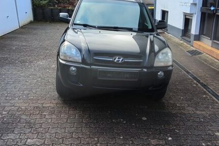 Hyundai TUCSON 209.603 km 2.000 &euro; Saarbrücken 66129