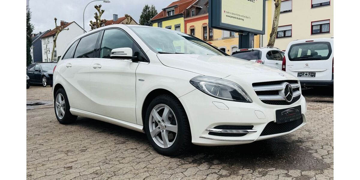 Mercedes-Benz B 180 225.000 km 6.900 &euro; Saarbrücken 66115