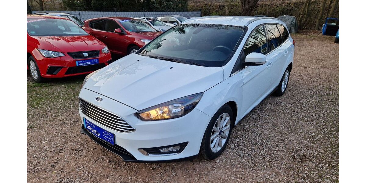 Ford Focus 82.000 km 9.600 &euro; Saarbrücken 66117