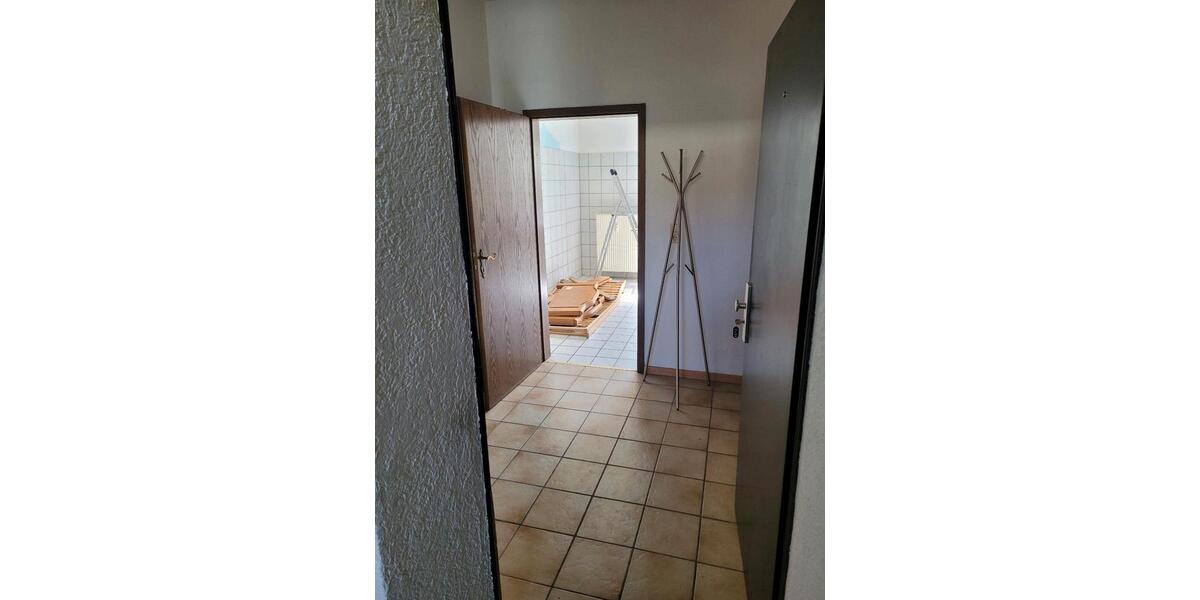 Erdgeschoßwohnung Ottweiler - 3 Zimmer, 100 m&sup2;, 650&euro; | Angebot:26412242