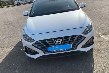 Hyundai i30 8.000 km 22.450 &euro; Saarbrücken 66125