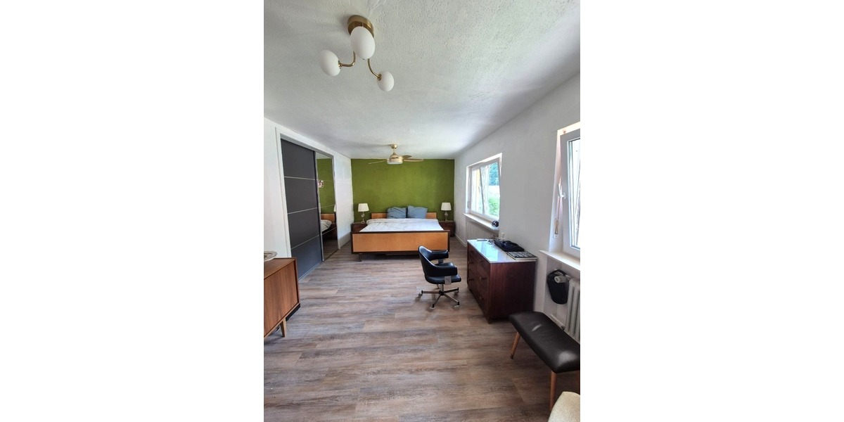 Ein-Zwei-Familien unter einem Dach – liebevoll renoviertes, freistehendes Zuhause mit Charakter - Zweifamilienhaus Linden Landkreis Kaiserslautern | Angebot:21577941